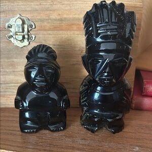 Onyx Myan figurines